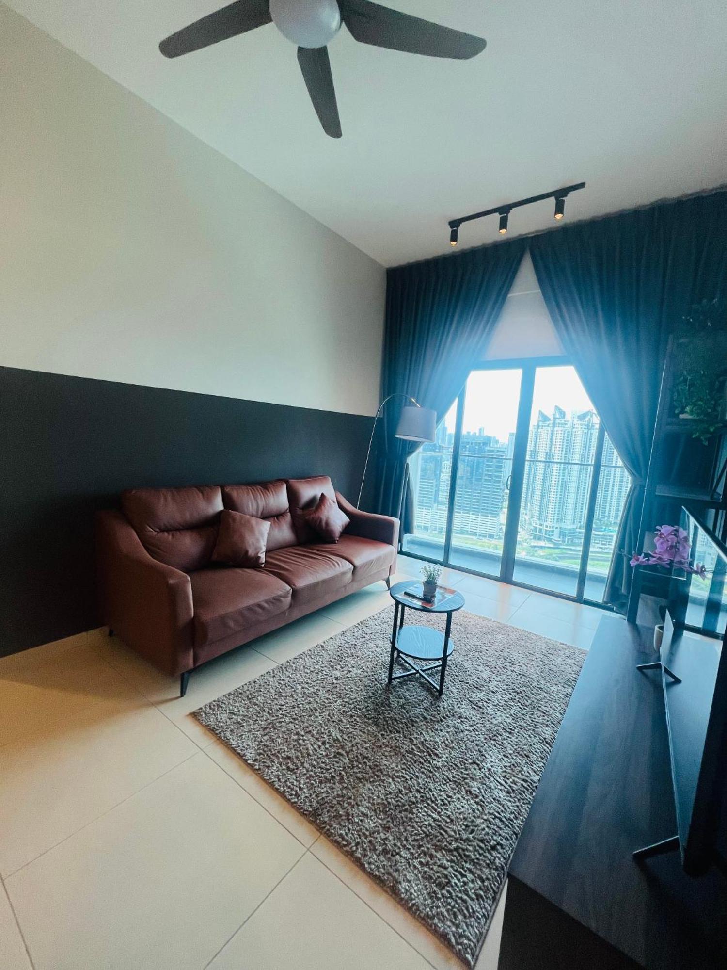Reizz By Elysium Kuala Lumpur