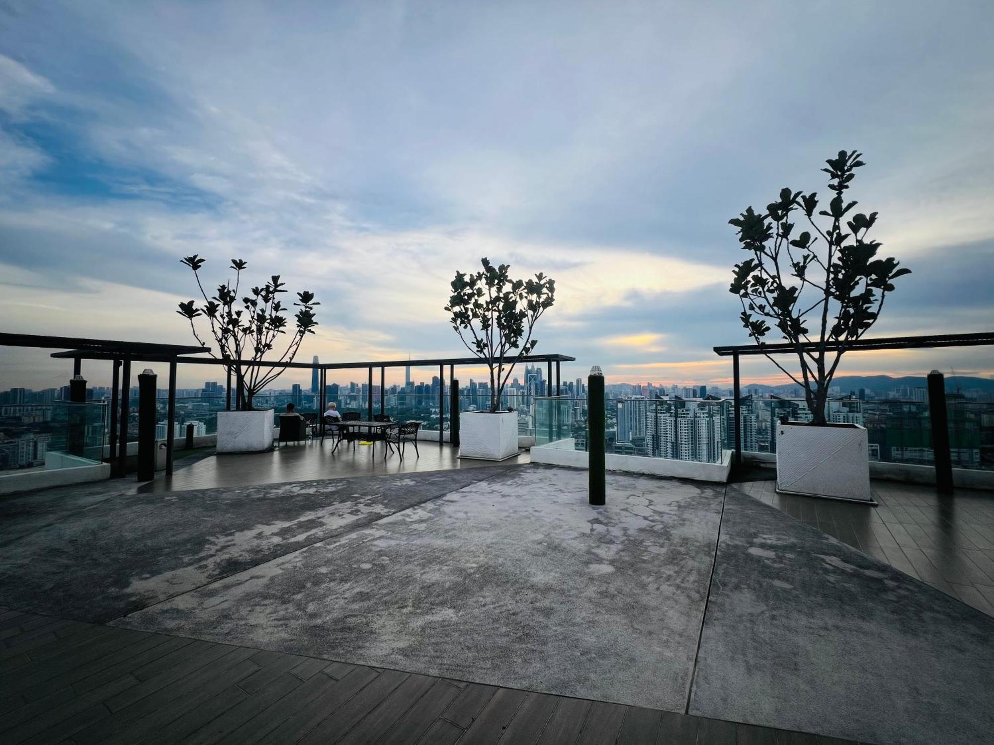 Apartment Reizz By Elysium